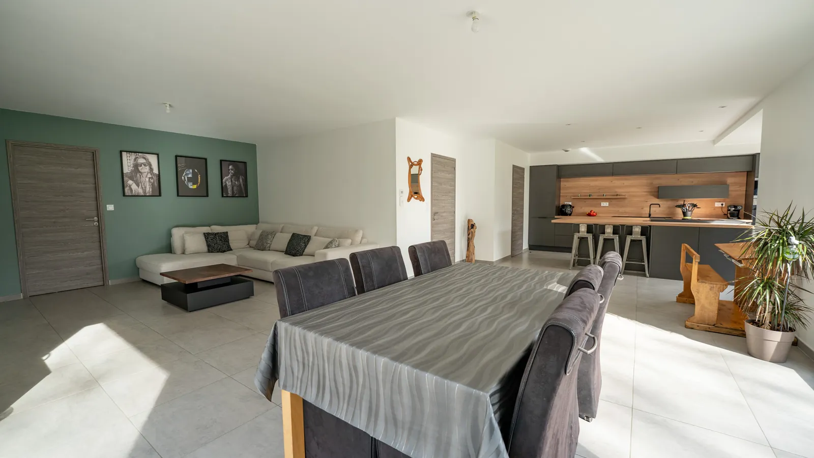 Réalisation Maisons d'en Flandre à Genech, maison de 210 m² — vue 8